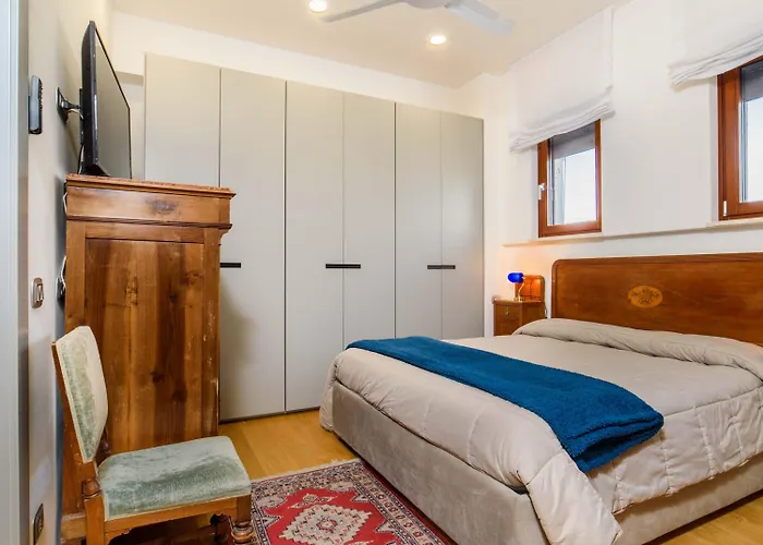 Estate4home- Casa Bella * סורנטו