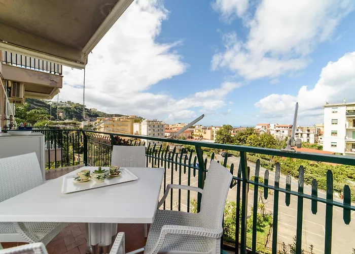 Estate4home- Casa Bella شقة سورينتو